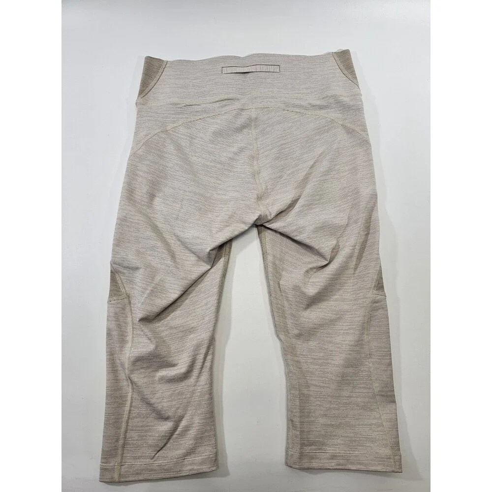 Outdoor Voices L Two-Tone Cropped Leggings Capri Workout Beige Stretch EUC‎